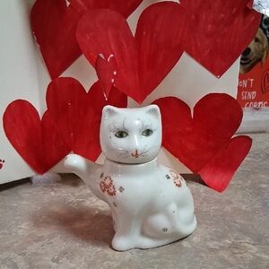 Lucky Cat Ceramic Cat Teapot with Floral Design